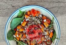 고혈압 관리와 예방 방법 food in bowl